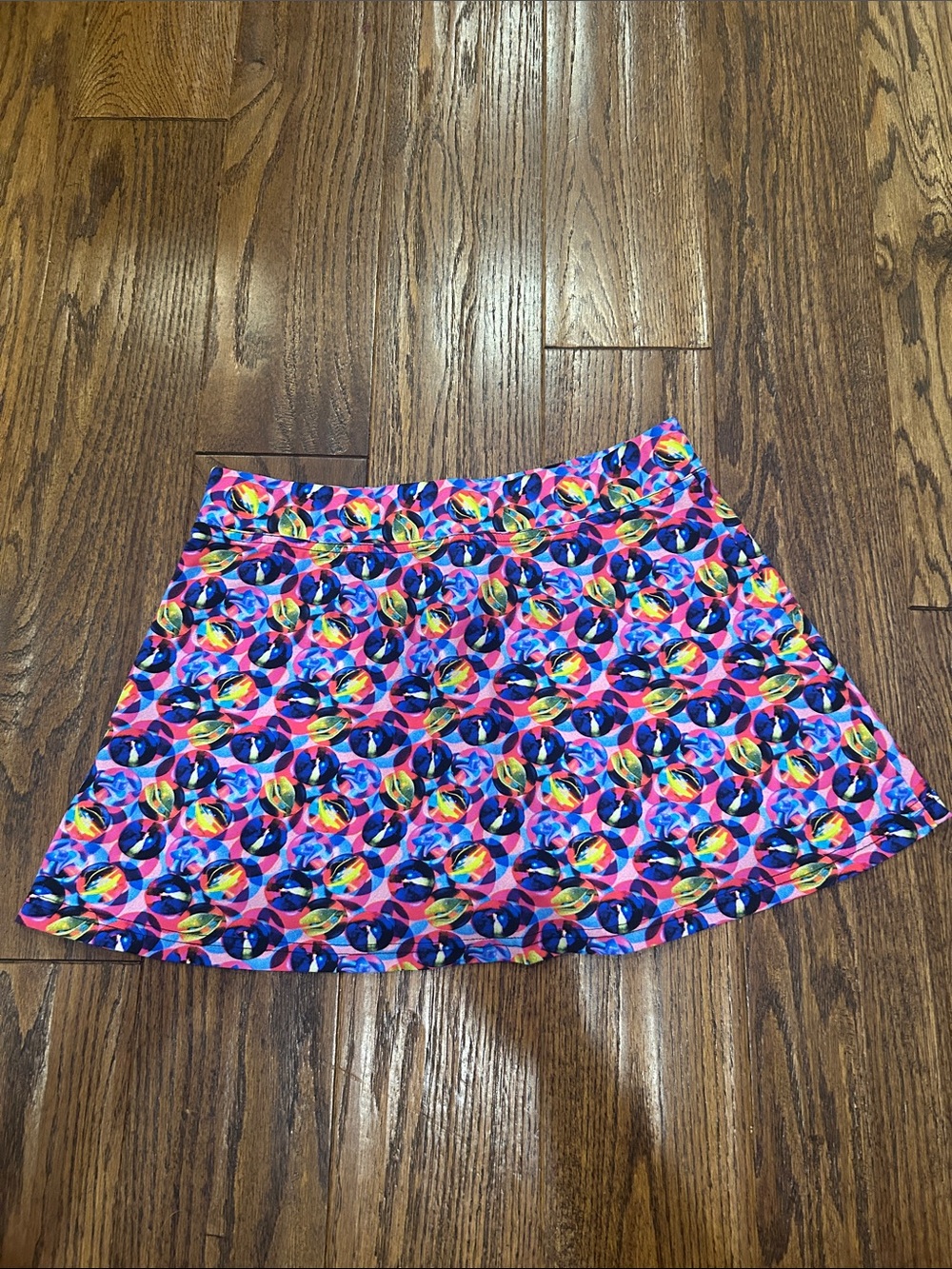 FILA Bright Multicolor Circle-Print Tennis Skort - Picture 3 of 6